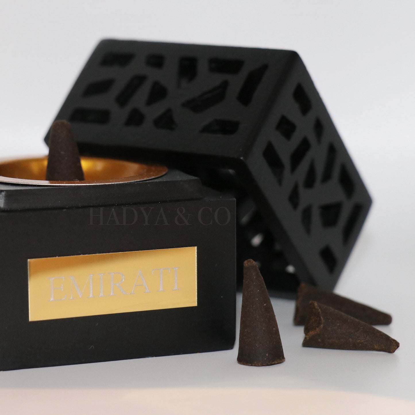 EMIRATI Bakhoor Burner with Gold Tong - Bakhoor and Oud Incense Cones Burner
