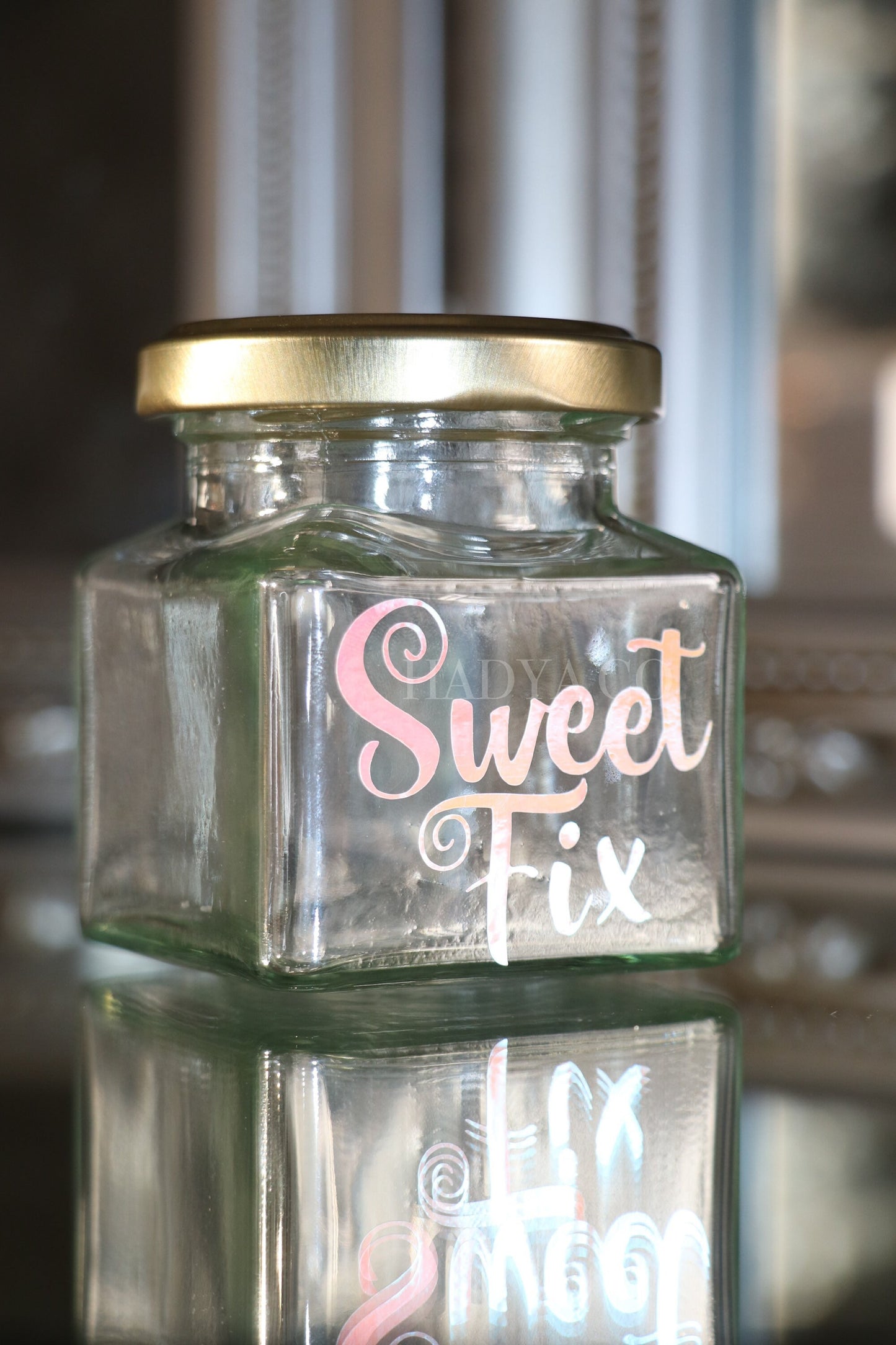 Luxury Sweet Gold Jar for Ramadan & Eid - Halal Sweets HMC