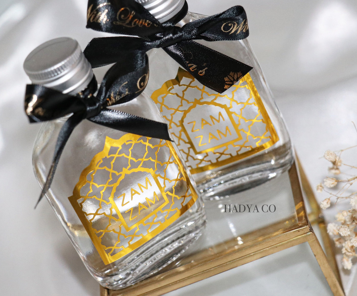 Gold Luxury Zam Zam Bottle Favours - Perfect for Weddings, Nikkah, Aqiqah, Jalsa, Umrah, Hajj, Ramadan, Eid (Islamic Gifts) | by Hadya Co