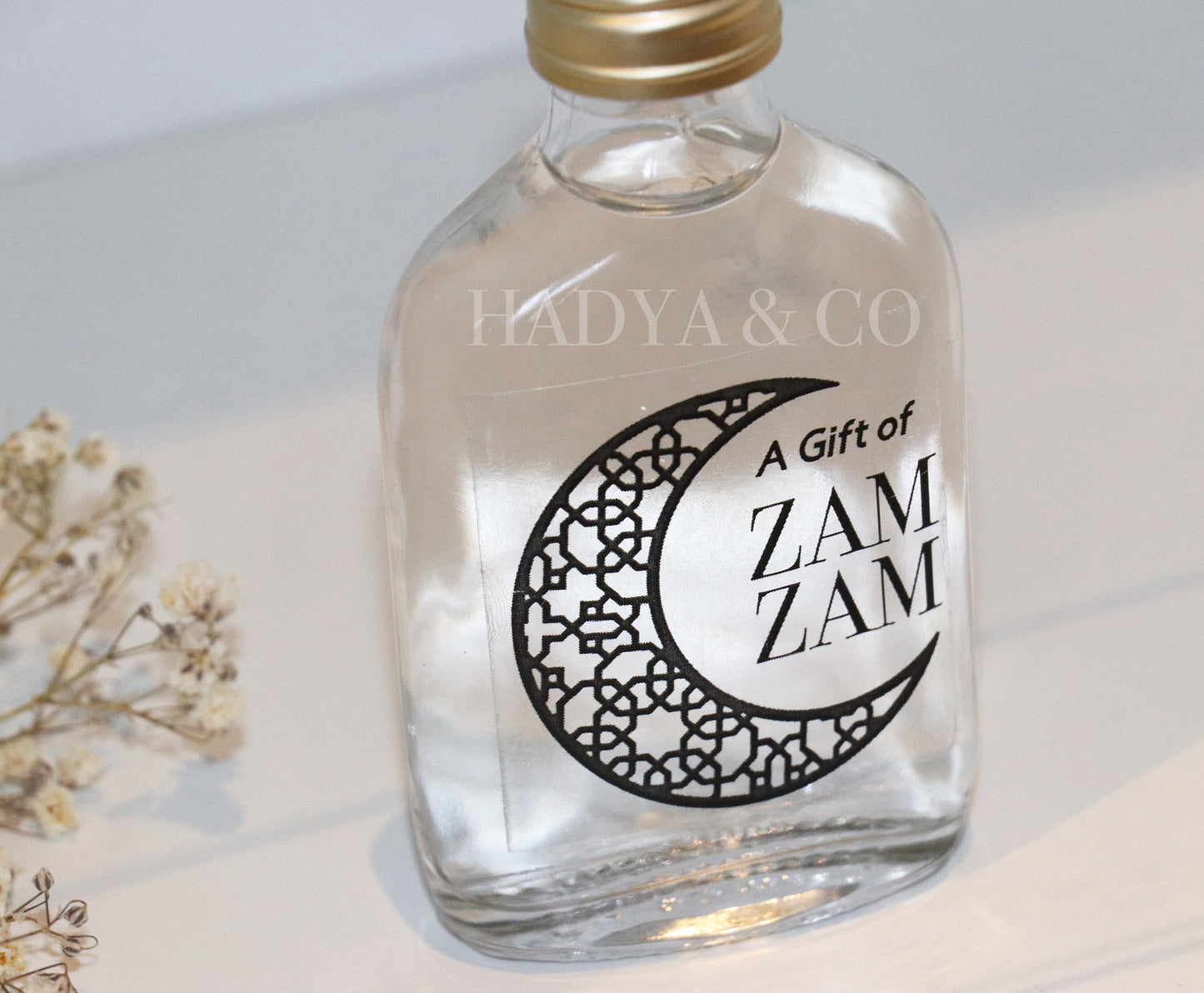 Zam Zam Water & Dates Gift Set - Ramadan 2024 Edition - Ramadan or Eid (Islamic Gifts)