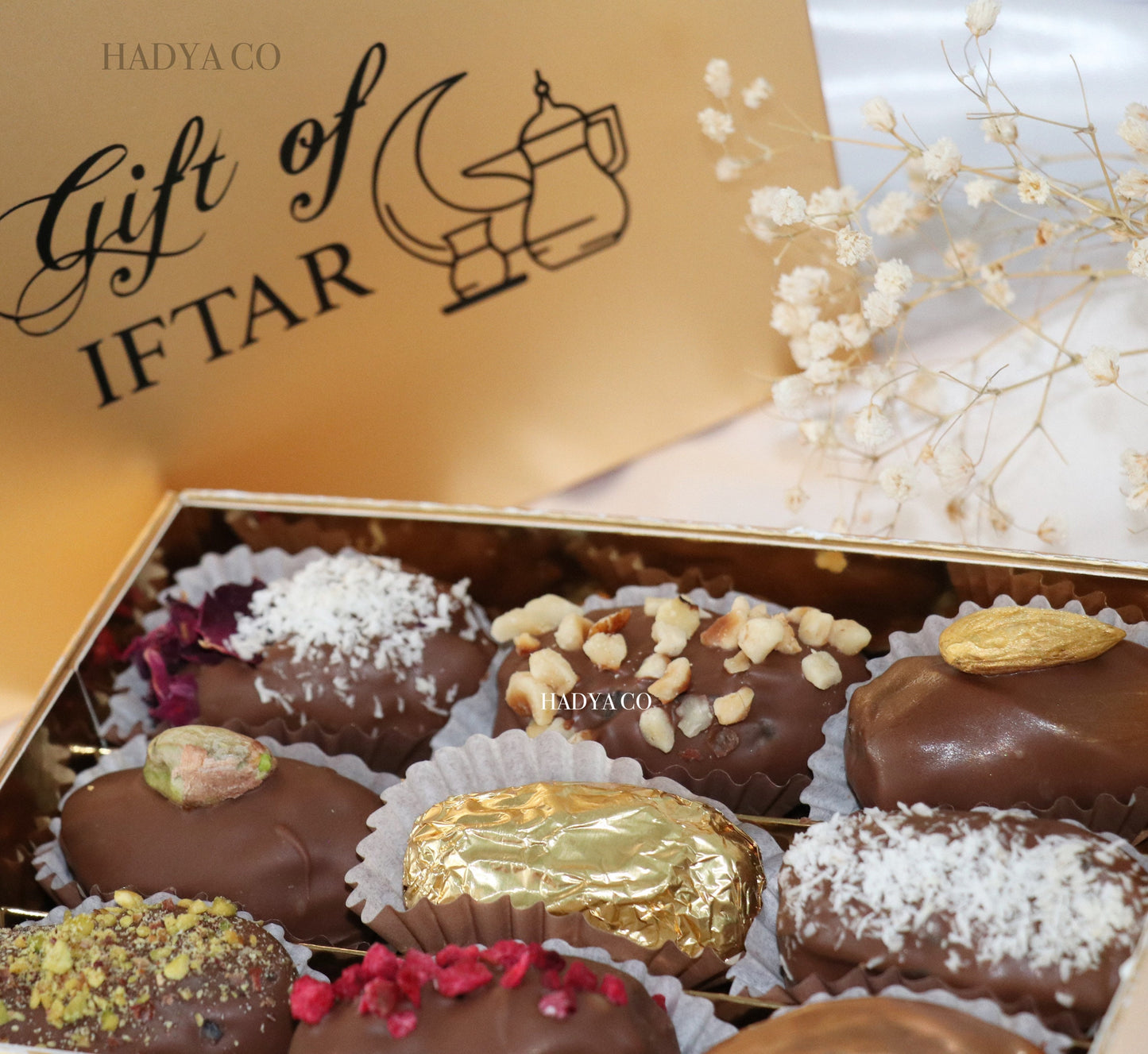 Deluxe Ramadan & Eid Dates Giftbox | Luxury Gourmet Chocolate Dates | Ramadan Special | Islamic Gifts - Artisan Belgium Chocolate